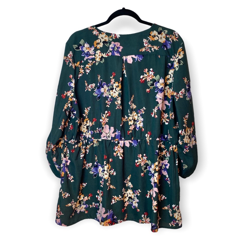 Floral Top - Picture 2 of 10